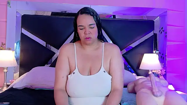 Veronica Nasty  online show from June 26, 7:51 pm