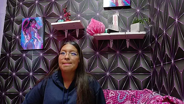 Snapshot of Camila_Prinx chatting on April 1, 3:42 pm Camila Prinx online show from April 1, 3:42 pm