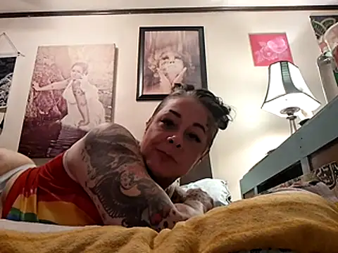 Kitty bang online show from May 4, 1:56 am
