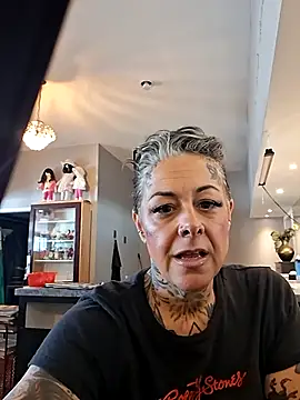 Kitty bang online show from July 3, 8:26 pm