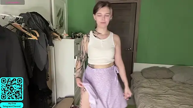 MadalynNosel online show from July 31, 7:08 am