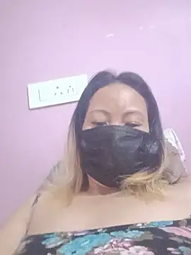 Bristy BigBoobs online show from July 28, 5:01 pm