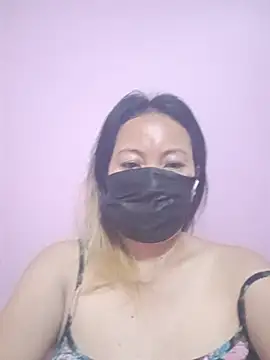 Bristy BigBoobs online show from July 28, 6:20 pm