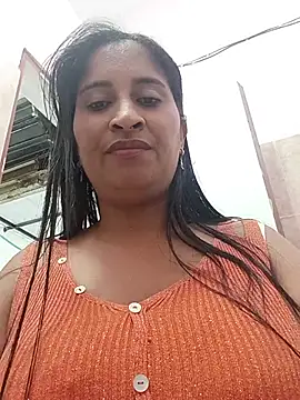 SofiaMendez1  online show from June 9, 2:28 pm