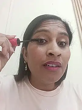 SofiaMendez1  online show from July 11, 5:37 pm