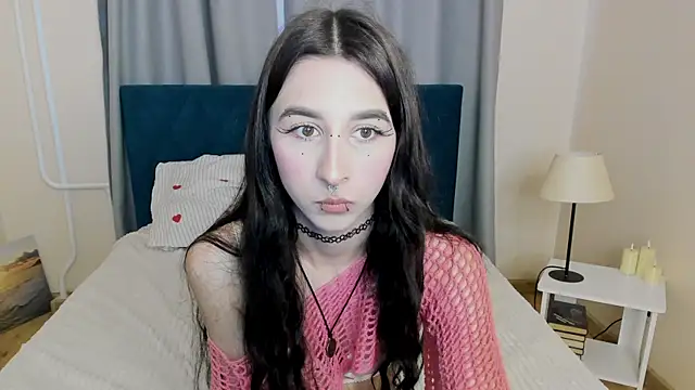 MelissaSparrow online show from June 5, 1:01 am