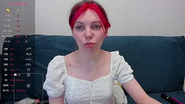 Marie Reyess online show from June 11, 6:44 am