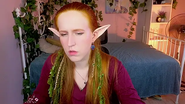 Snapshot of EvaBellea chatting on June 9, 1:45 pm EvaBellea online show from June 9, 1:45 pm