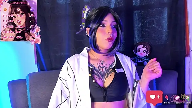 kaoriabyzz  online show from July 14, 7:19 pm