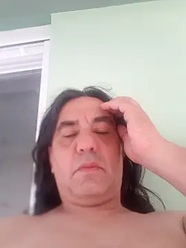 Snapshot of antoniothelover chatting on June 5, 8:09 am antoniothelover online show from June 5, 8:09 am