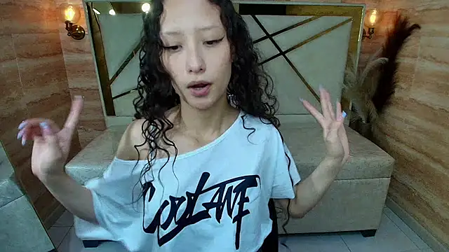 abby  r online show from June 25, 1:04 pm