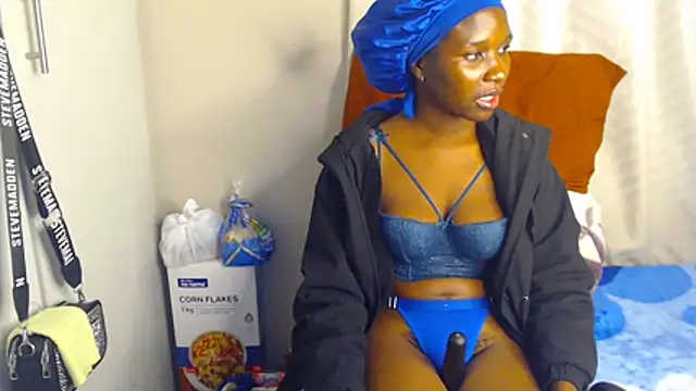 Juicytities20 online show from June 9, 6:41 pm