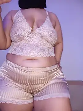 Sexy yassimna online show from June 12, 3:33 pm
