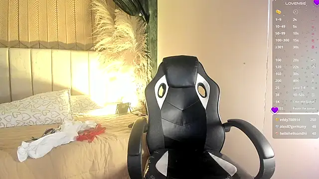 LexiAdamss online show from June 27, 12:55 pm