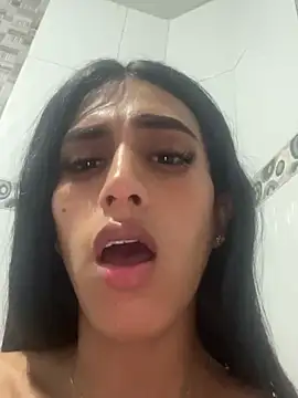 Snapshot of luna_duque chatting on May 24, 8:58 pm luna duque online show from May 24, 8:58 pm
