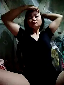 Tieuvy122 online show from April 2, 6:49 pm