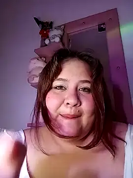 Snapshot of Briandasmit chatting on April 5, 8:50 pm Briandasmit online show from April 5, 8:50 pm