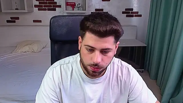 DaxGreer online show from June 9, 4:24 am