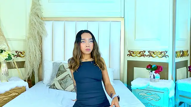LaraBelmon online show from July 23, 3:04 am