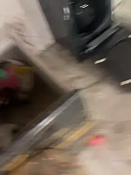 OBengaliBabuO online show from November 10, 3:11 pm