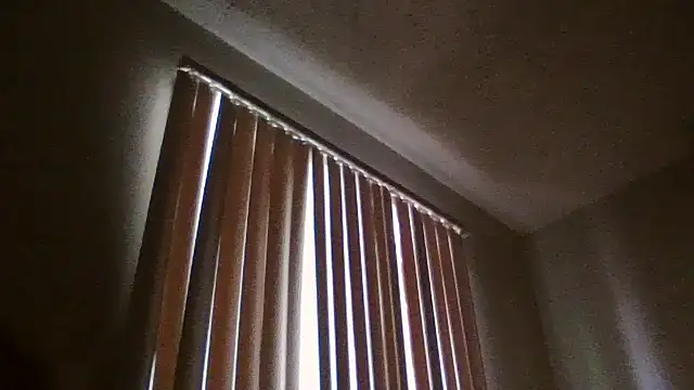 Snapshot of madzbailey chatting on July 19, 12:31 pm madzbailey online show from July 19, 12:31 pm