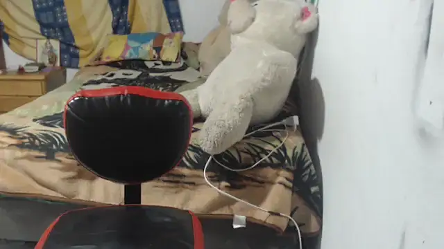 amber squirtsx online show from July 23, 1:30 am