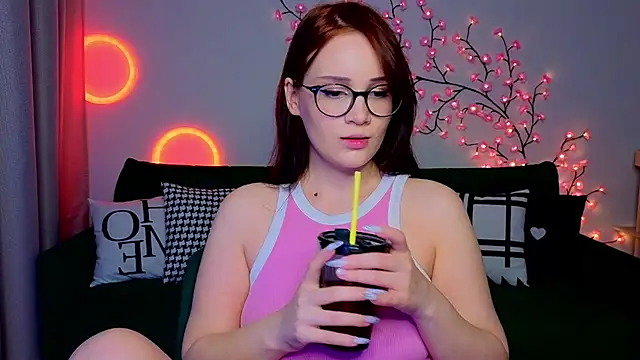 Snapshot of AdaEvanss chatting on July 3, 6:58 pm AdaEvanss online show from July 3, 6:58 pm