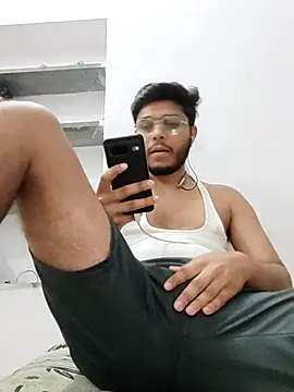 b0yzxx online show from April 2, 7:55 pm