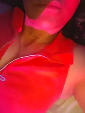 sara 41 online show from June 6, 8:46 pm