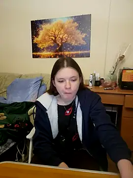 JessicaHolland1 online show from May 16, 5:23 pm