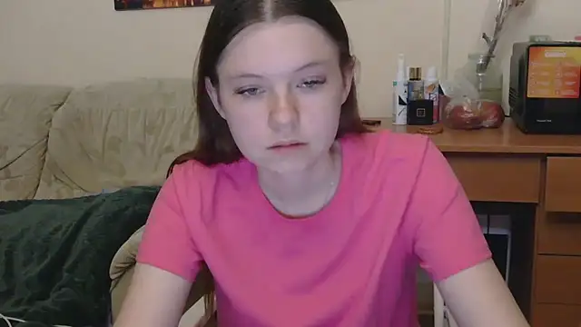 JessicaHolland1 online show from May 17, 6:26 pm