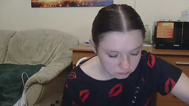 JessicaHolland1 online show from May 26, 6:59 pm