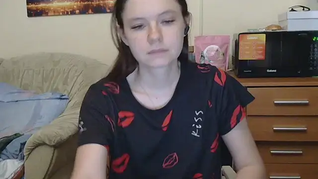 JessicaHolland1 online show from May 31, 5:53 pm