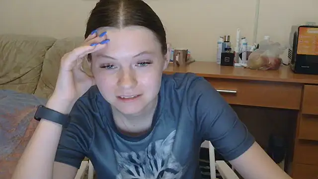 JessicaHolland1 online show from June 10, 5:45 pm