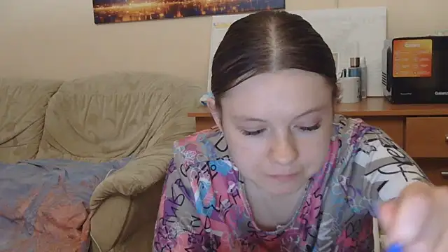 JessicaHolland1 online show from June 14, 5:37 pm