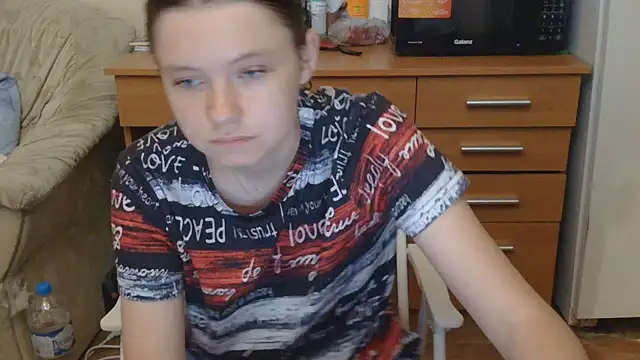 JessicaHolland1 online show from July 19, 5:27 pm