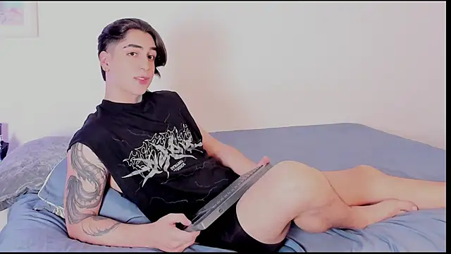 Thiago angel online show from June 14, 2:09 am