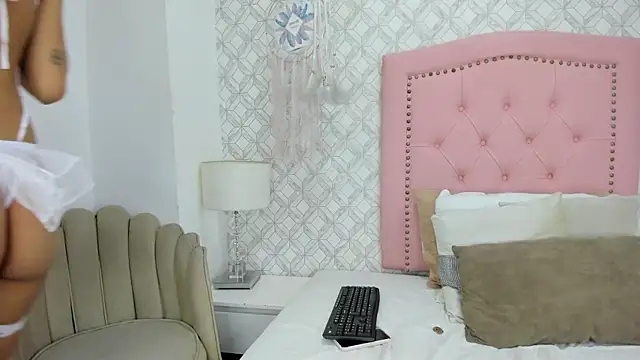 sofia martinez 9 online show from July 10, 7:38 pm