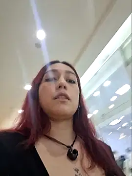 Ayleeen25 online show from April 5, 10:29 pm