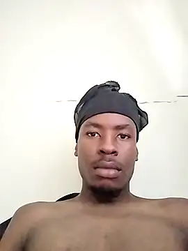 Carlo-Mc online show from April 3, 1:42 pm