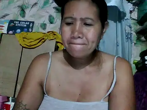 Snapshot of _SweetSmile chatting on April 7, 8:09 pm SweetSmile online show from April 7, 8:09 pm