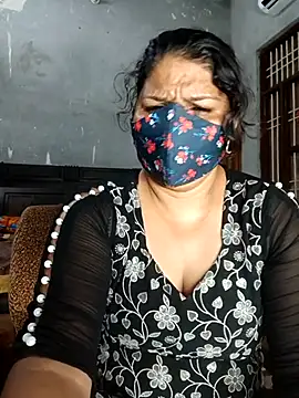 Riyashrma001 online show from June 17, 4:08 pm