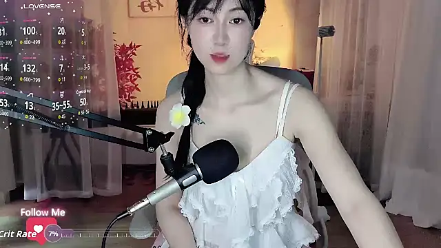 noomi-1111 online show from July 22, 3:20 am