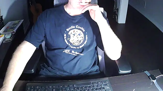 Shalun2000 online show from June 19, 2:49 am