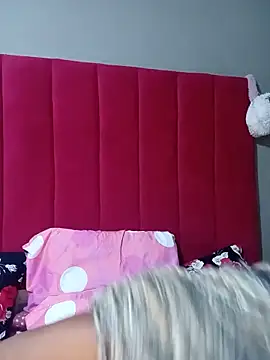 PinkyxGodess online show from June 7, 3:32 am