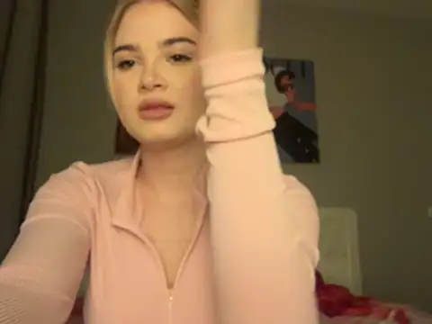 Snapshot of kirtova_ chatting on July 22, 4:32 pm kirtova online show from July 22, 4:32 pm