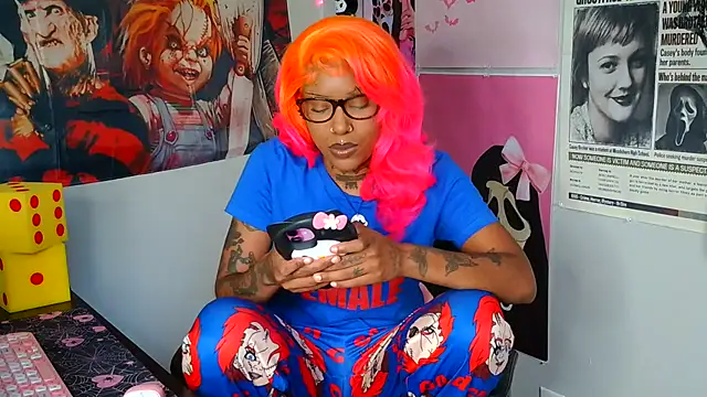 Snapshot of spookiebaddie chatting on July 15, 6:46 pm spookiebaddie online show from July 15, 6:46 pm