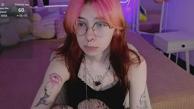 Alice Nyx online show from May 17, 8:49 pm