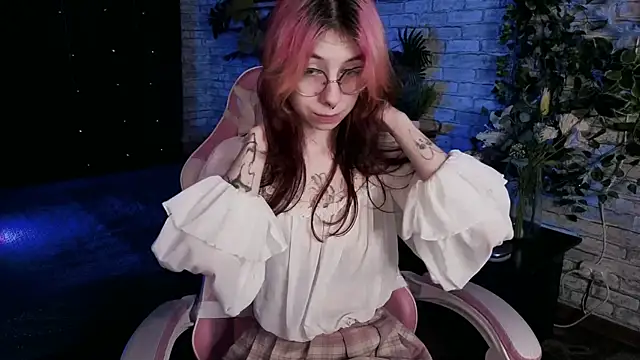 Alice Nyx online show from June 29, 8:42 pm
