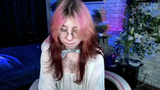 Alice Nyx online show from July 4, 8:37 pm